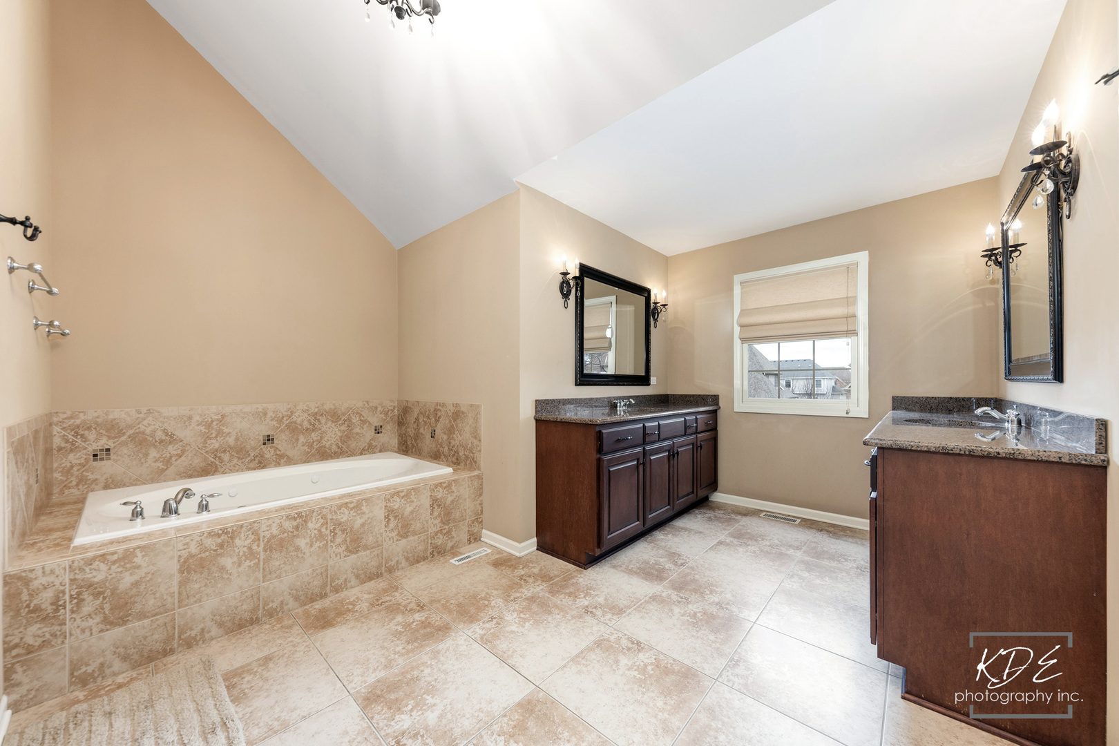 4031 Juneberry Road Naperville IL 60564