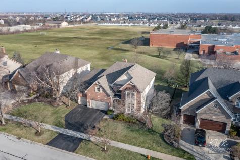 4031 Juneberry Road Naperville IL 60564