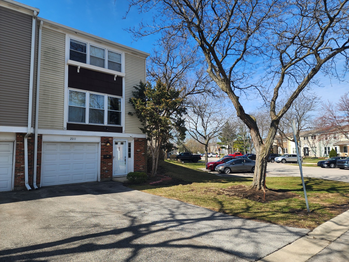 2011 Farnham Court Schaumburg IL 60194