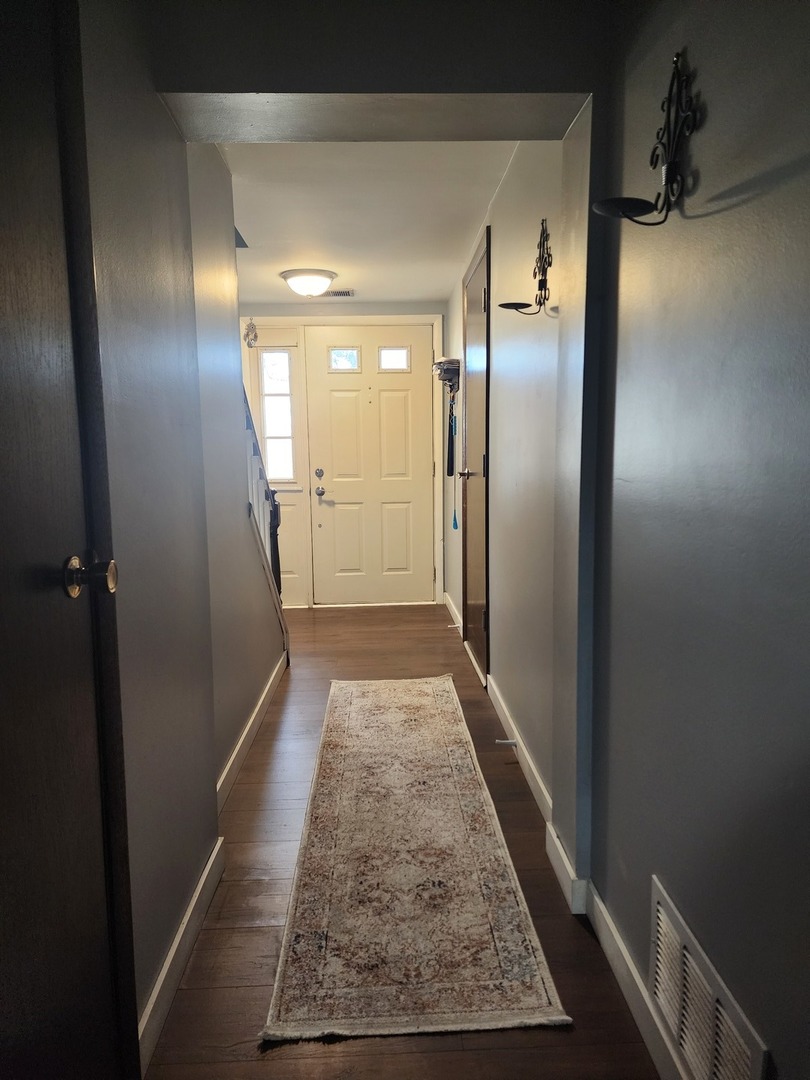 2011 Farnham Court Schaumburg IL 60194