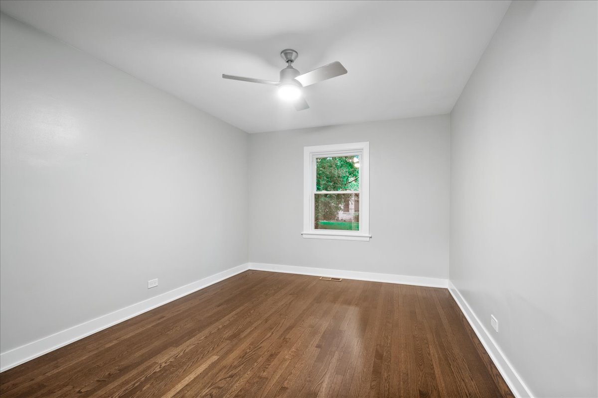 7087 North Mcalpin Avenue Chicago IL 60646
