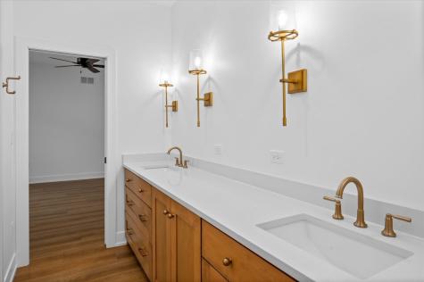 875 Claridge Drive Oswego IL 60543