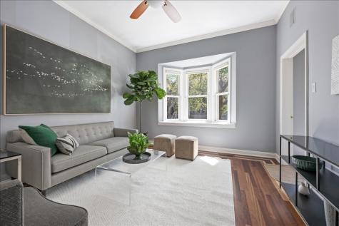 1332 West School Street Chicago IL 60657