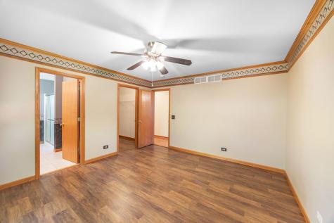 1621 Ash Avenue Woodstock IL 60098