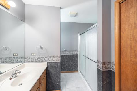 1621 Ash Avenue Woodstock IL 60098