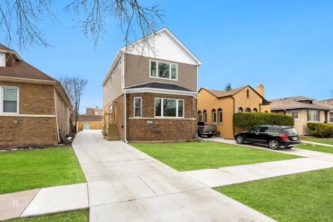 1422 South 13th Avenue Maywood IL 60153