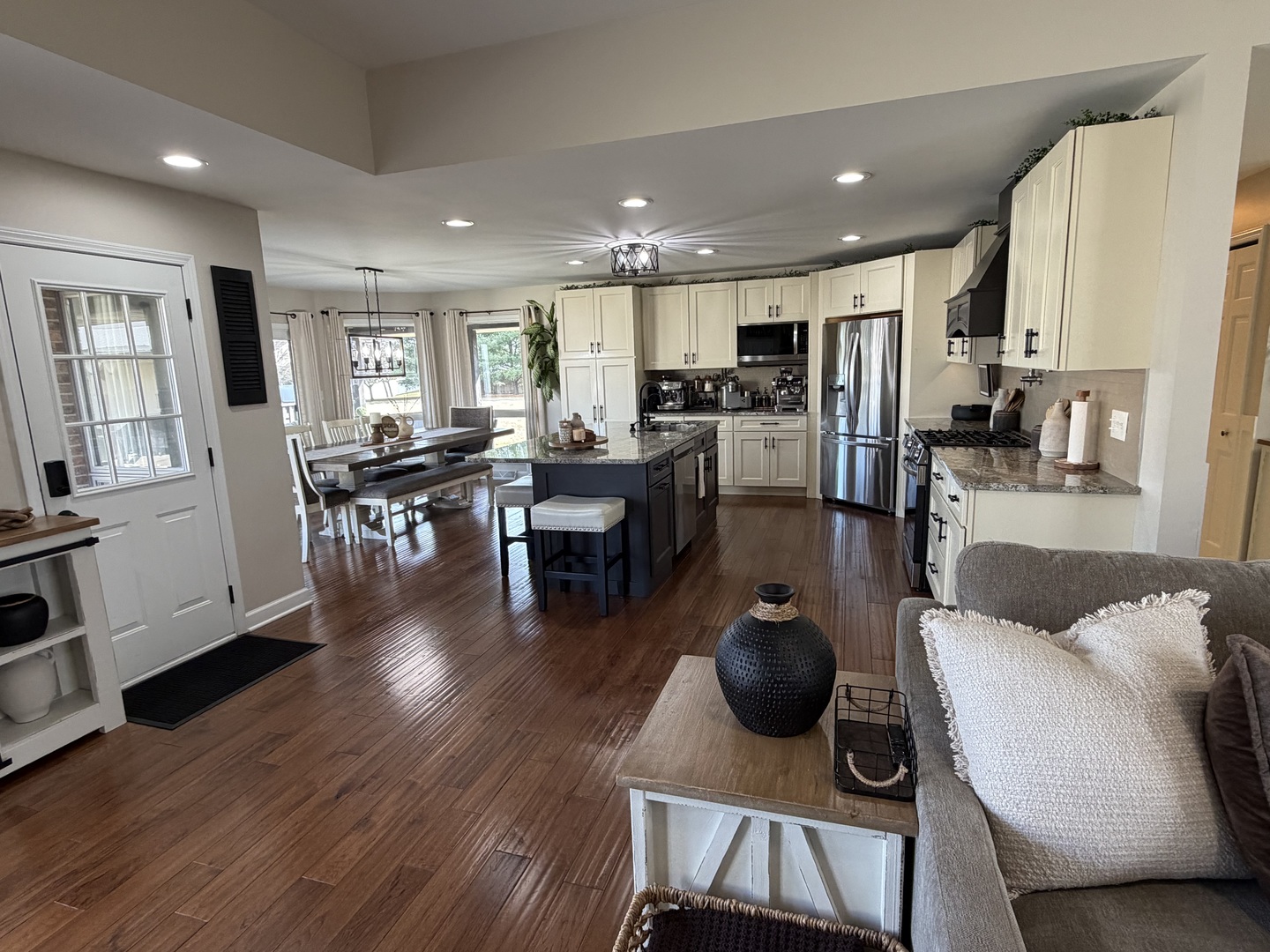 17245 County Line Road Plainfield IL 60586