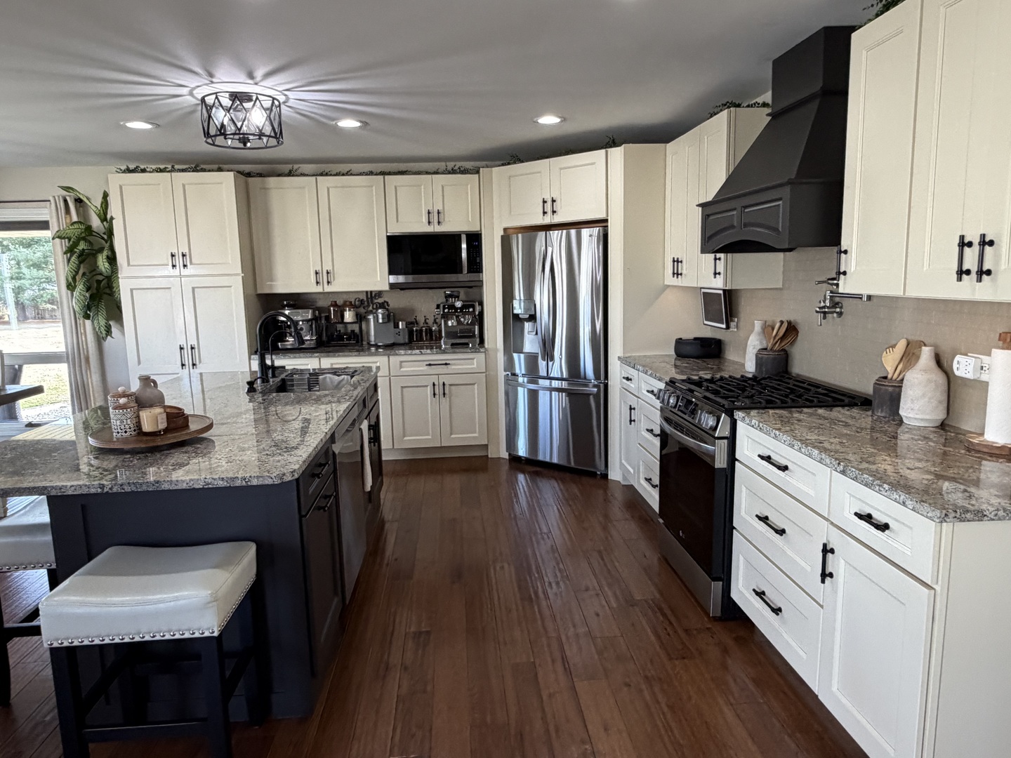 17245 County Line Road Plainfield IL 60586
