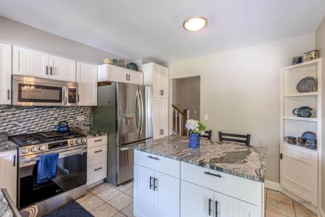 333 Killdeer Road Bloomingdale IL 60108