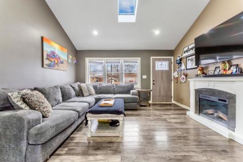 847 Foran Lane Aurora IL 60506