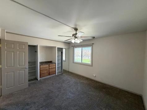 634 Robin Court Grayslake IL 60030
