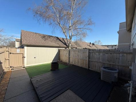 634 Robin Court Grayslake IL 60030