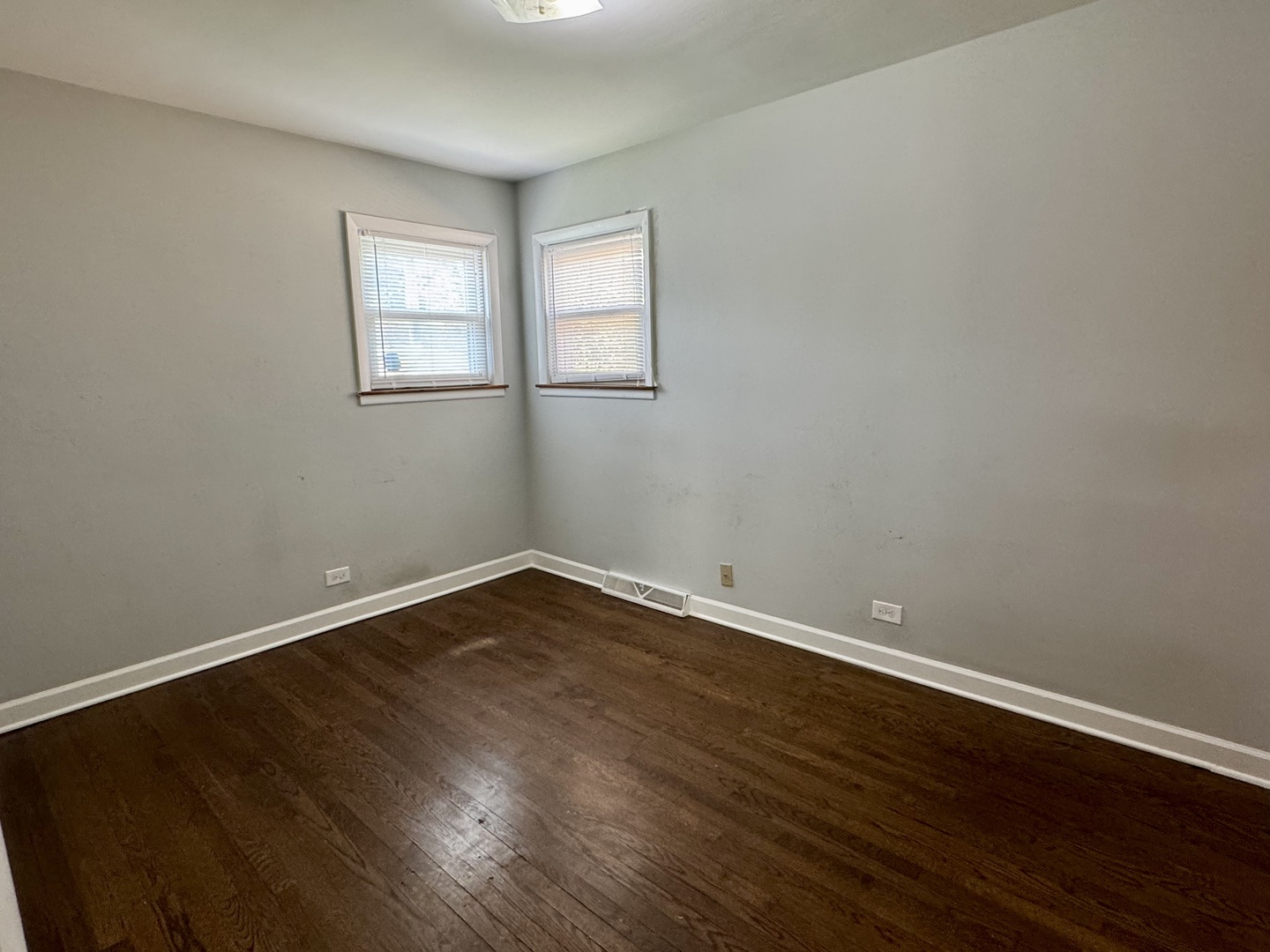3107 West Howard Street Chicago IL 60645