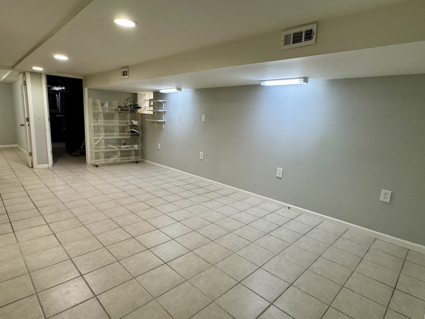 3107 West Howard Street Chicago IL 60645