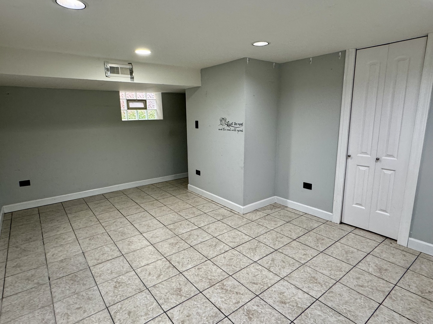 3107 West Howard Street Chicago IL 60645