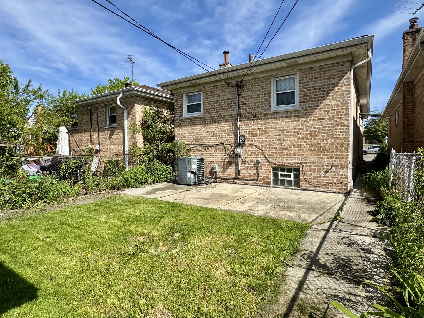 3107 West Howard Street Chicago IL 60645