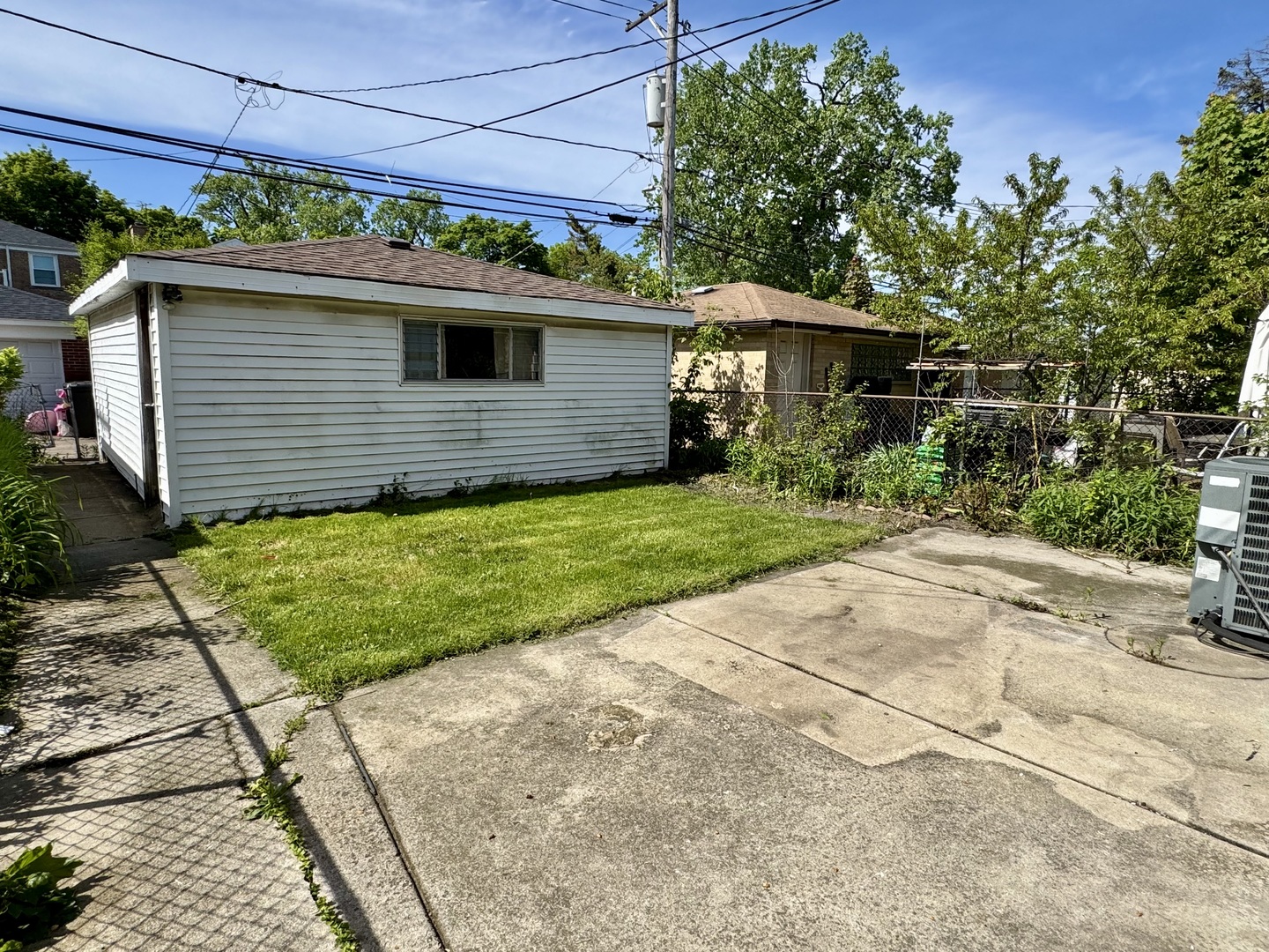 3107 West Howard Street Chicago IL 60645