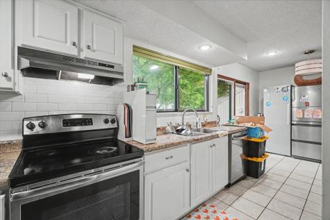 33 Colony West Drive Champaign IL 61820