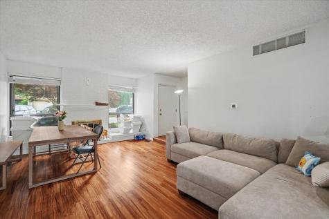 33 Colony West Drive Champaign IL 61820
