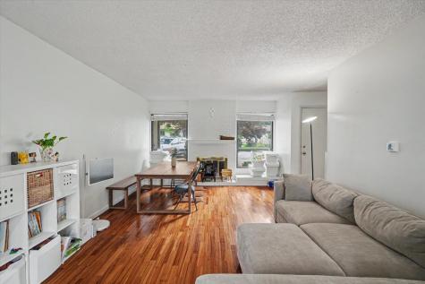 33 Colony West Drive Champaign IL 61820