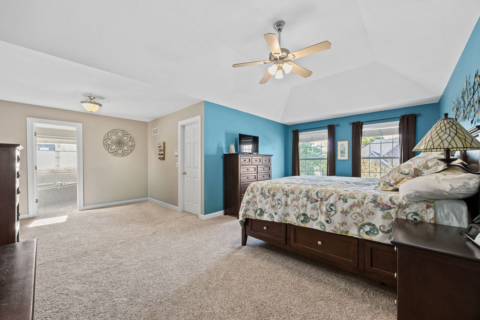 2816 Cordgrass Road Naperville IL 60564