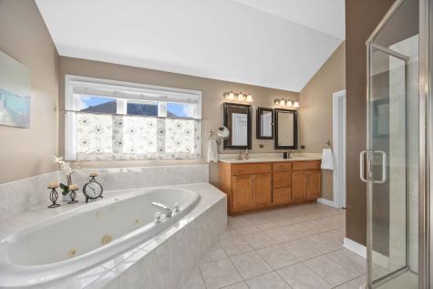 2816 Cordgrass Road Naperville IL 60564