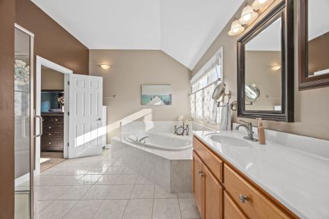 2816 Cordgrass Road Naperville IL 60564