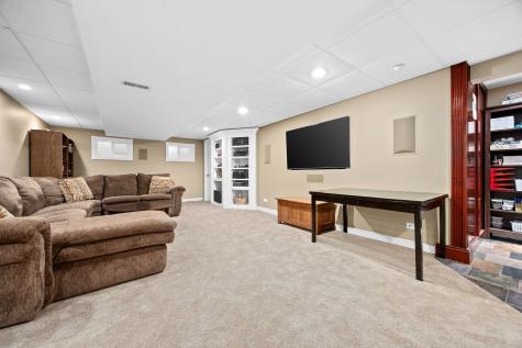 2816 Cordgrass Road Naperville IL 60564
