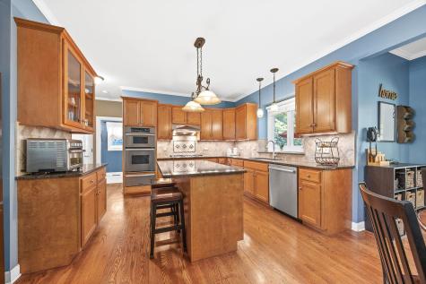 2816 Cordgrass Road Naperville IL 60564