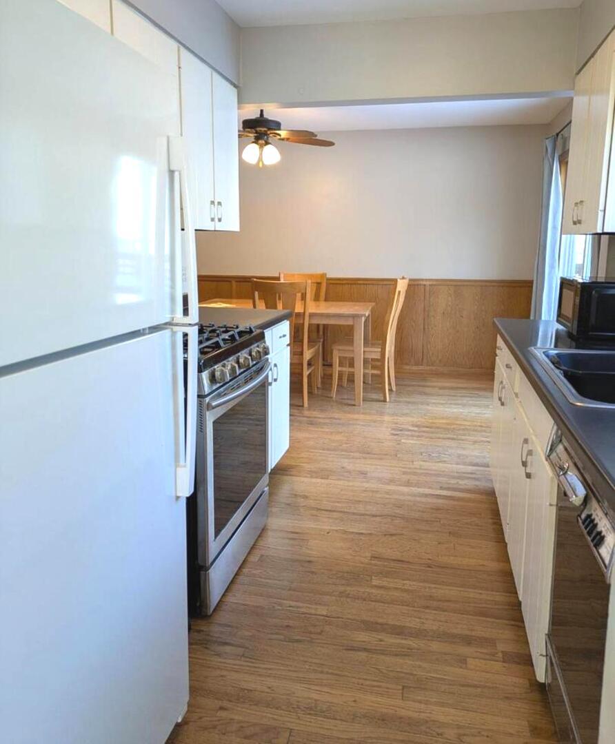 21W230 Pershing Avenue Lombard IL 60148