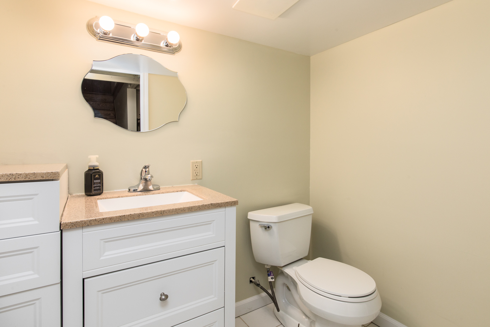 6461 West Raven Street Chicago IL 60631