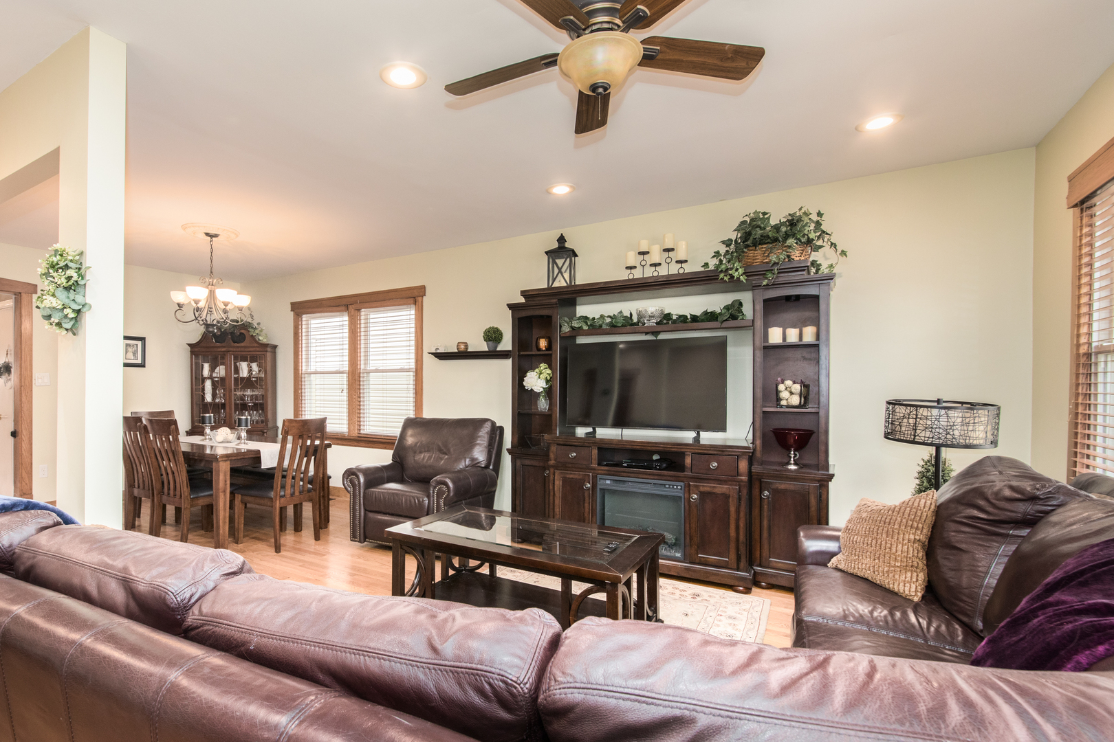 6461 West Raven Street Chicago IL 60631