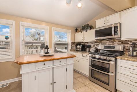 6461 West Raven Street Chicago IL 60631