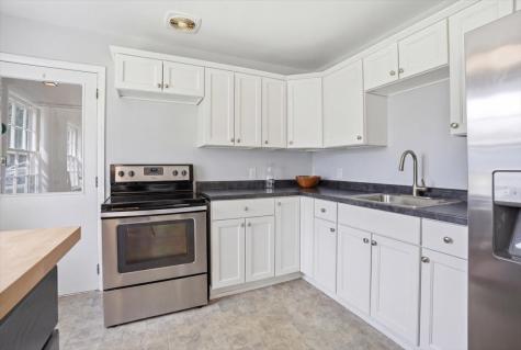 612 Jordan Avenue Romeoville IL 60446