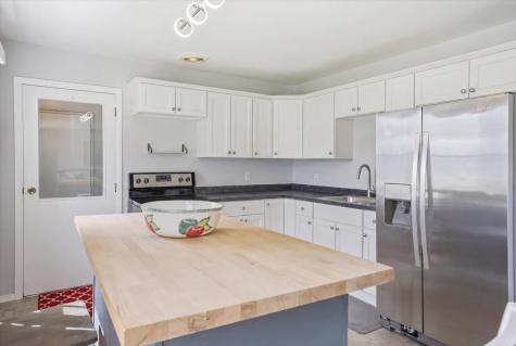 612 Jordan Avenue Romeoville IL 60446