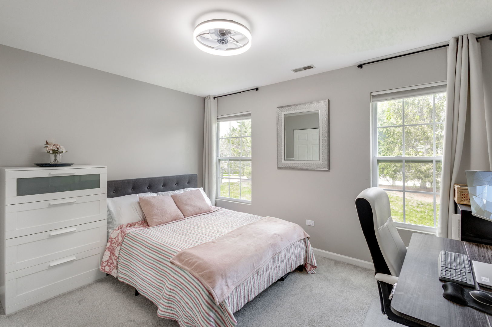 16 Black Oak Court Bolingbrook IL 60490