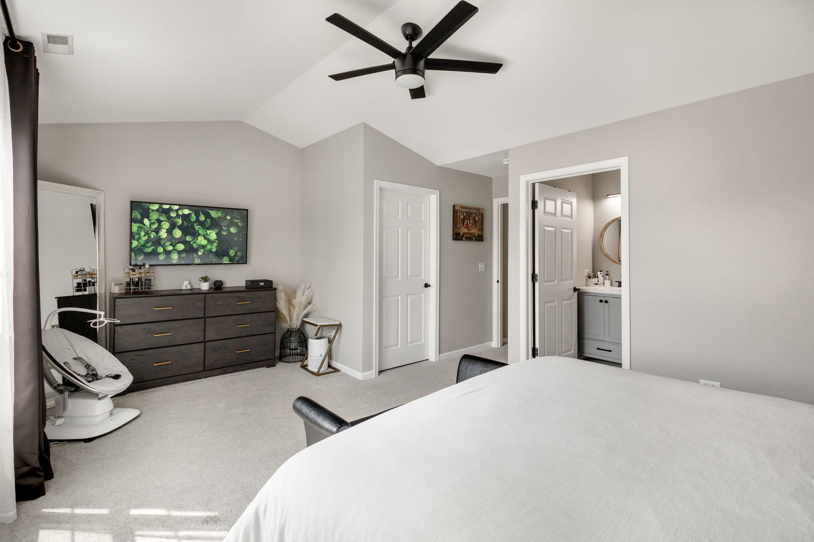 16 Black Oak Court Bolingbrook IL 60490