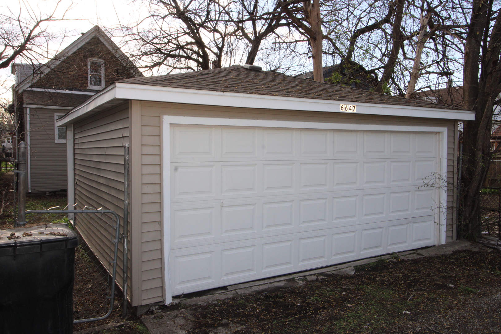 6647 South Michigan Avenue Chicago IL 60637