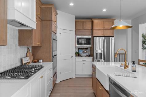 668 Cumberland Lane Oswego IL 60543