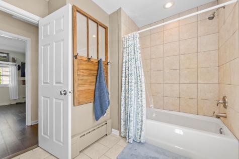 9909 Winn Road Spring Grove IL 60081