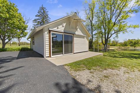 9909 Winn Road Spring Grove IL 60081