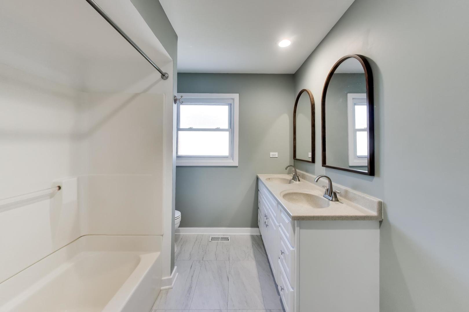 1820 Bolson Drive Downers Grove IL 60516