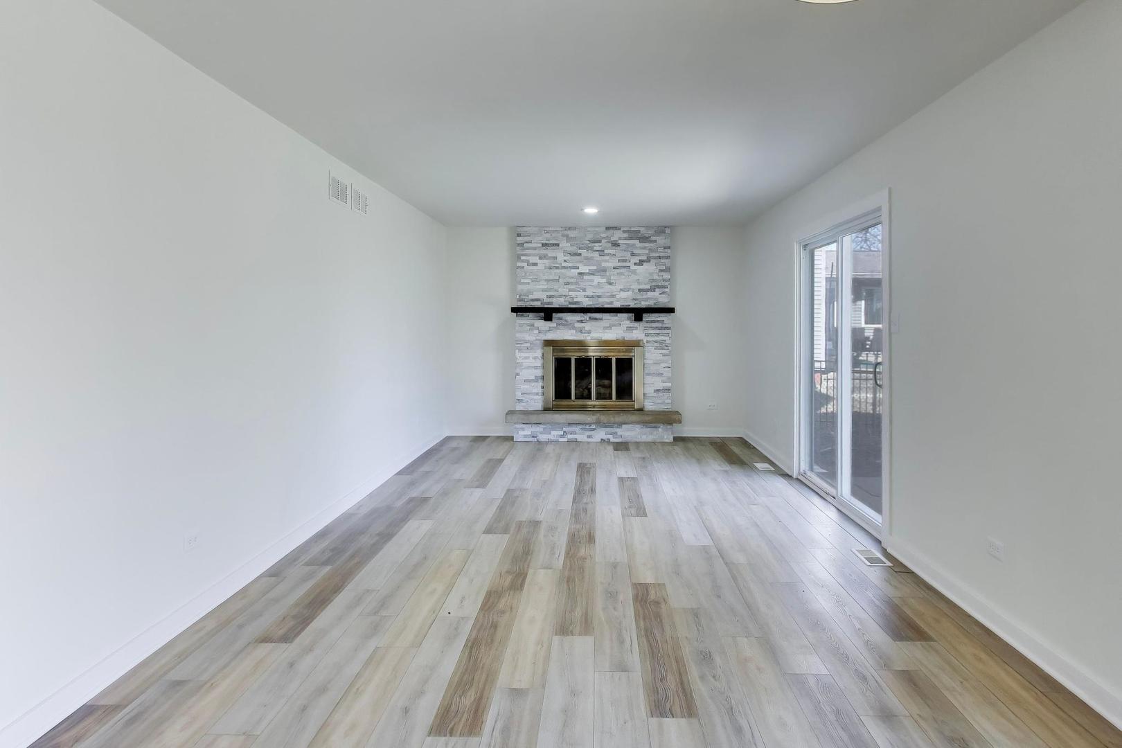 1820 Bolson Drive Downers Grove IL 60516