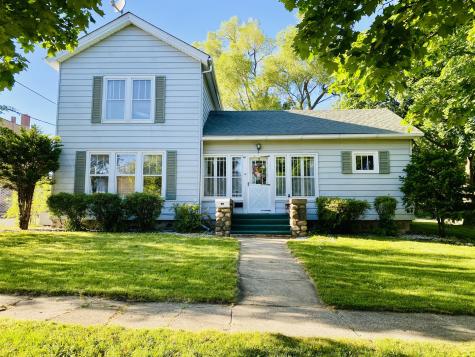106 Dewey Street Harvard IL 60033
