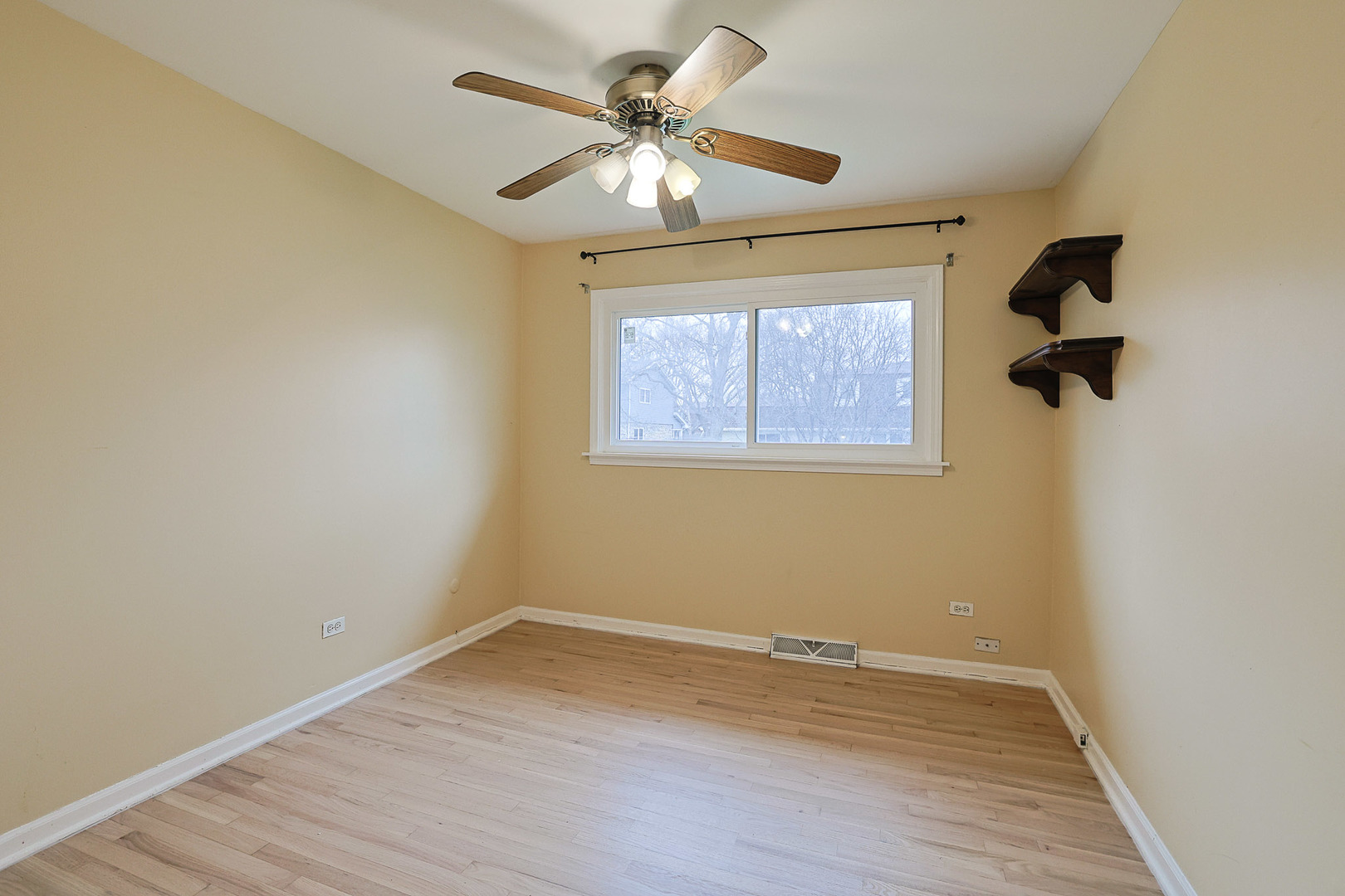 18W194 Claremont Drive Darien IL 60561