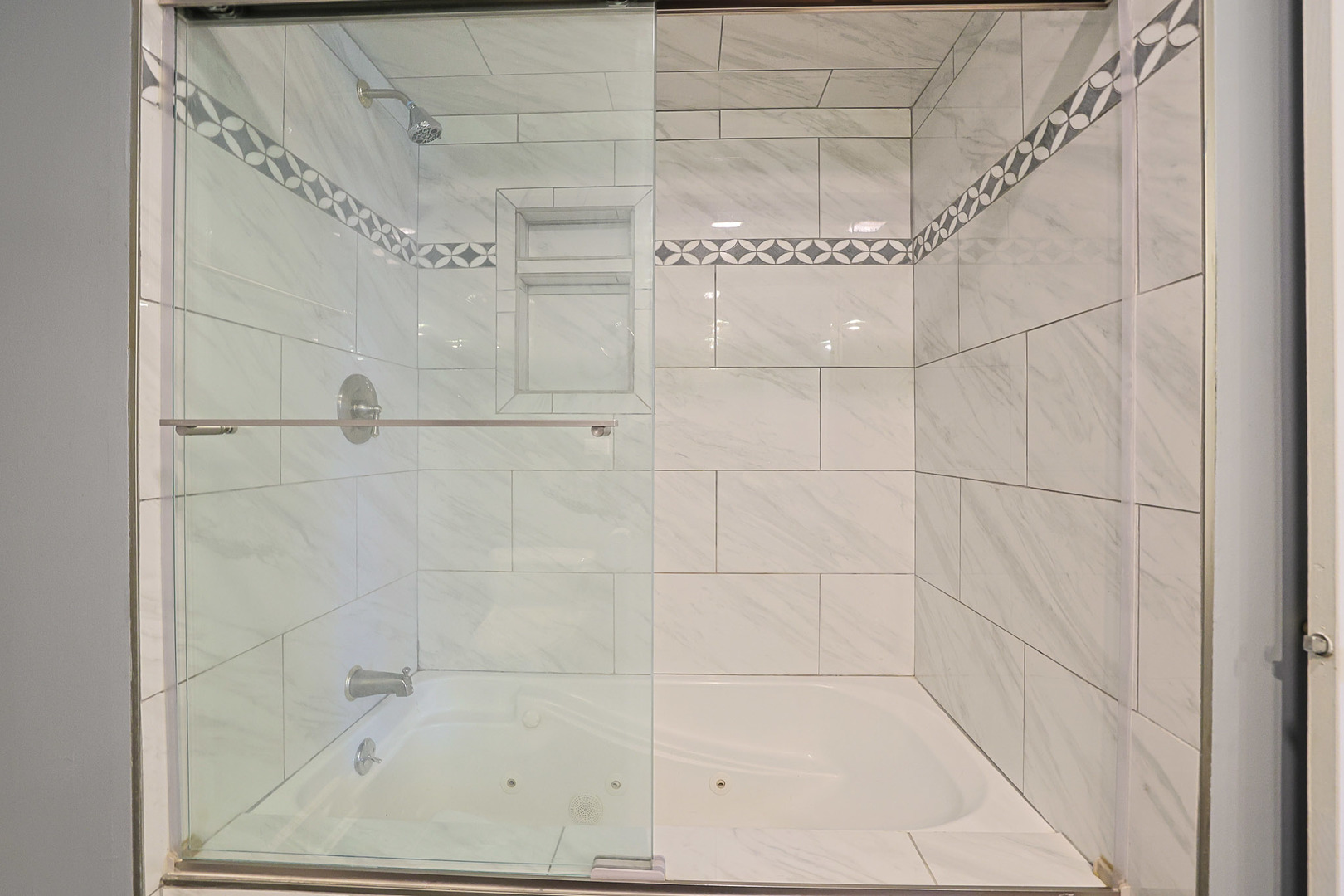 18W194 Claremont Drive Darien IL 60561