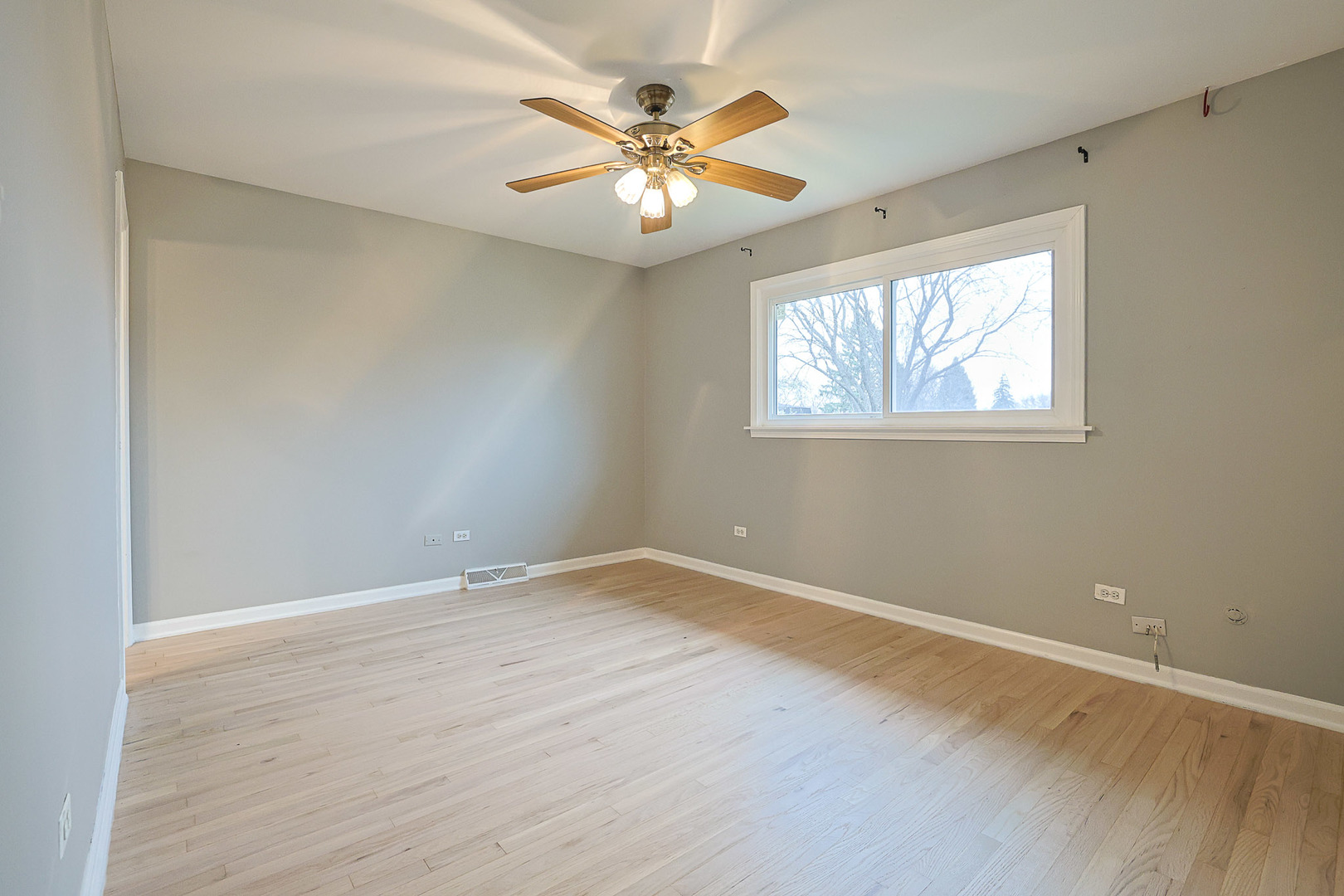 18W194 Claremont Drive Darien IL 60561