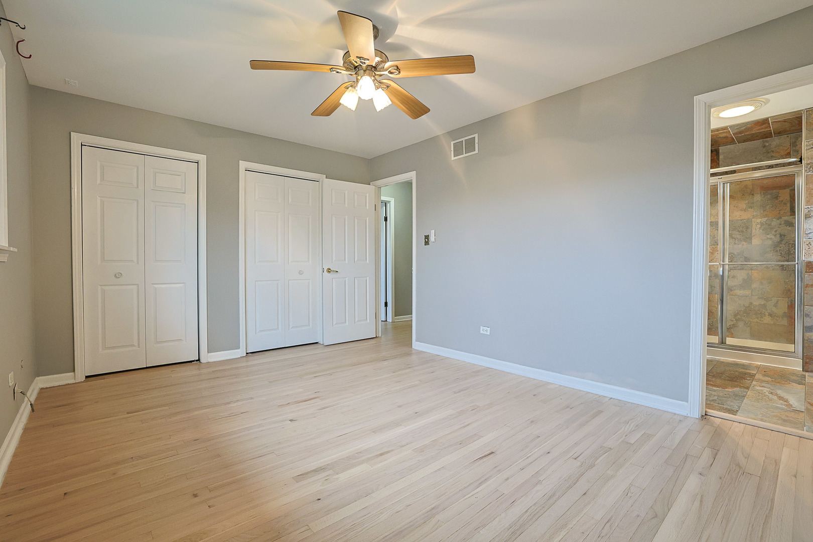 18W194 Claremont Drive Darien IL 60561