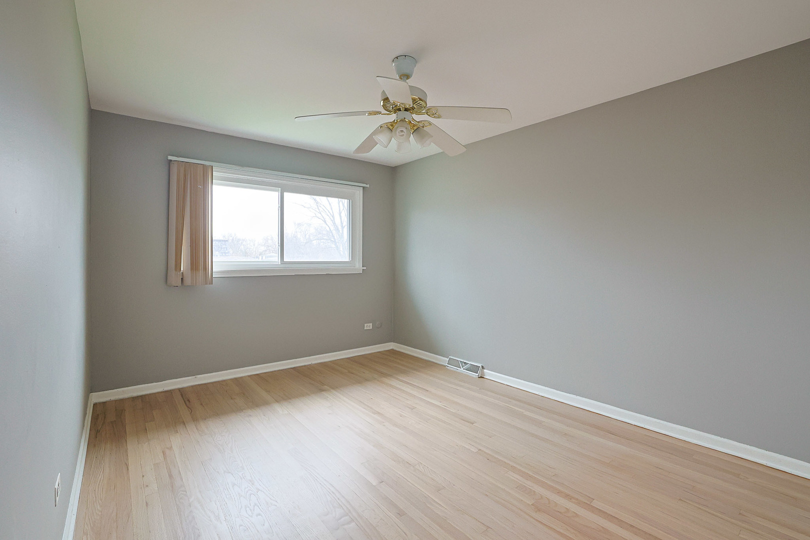 18W194 Claremont Drive Darien IL 60561