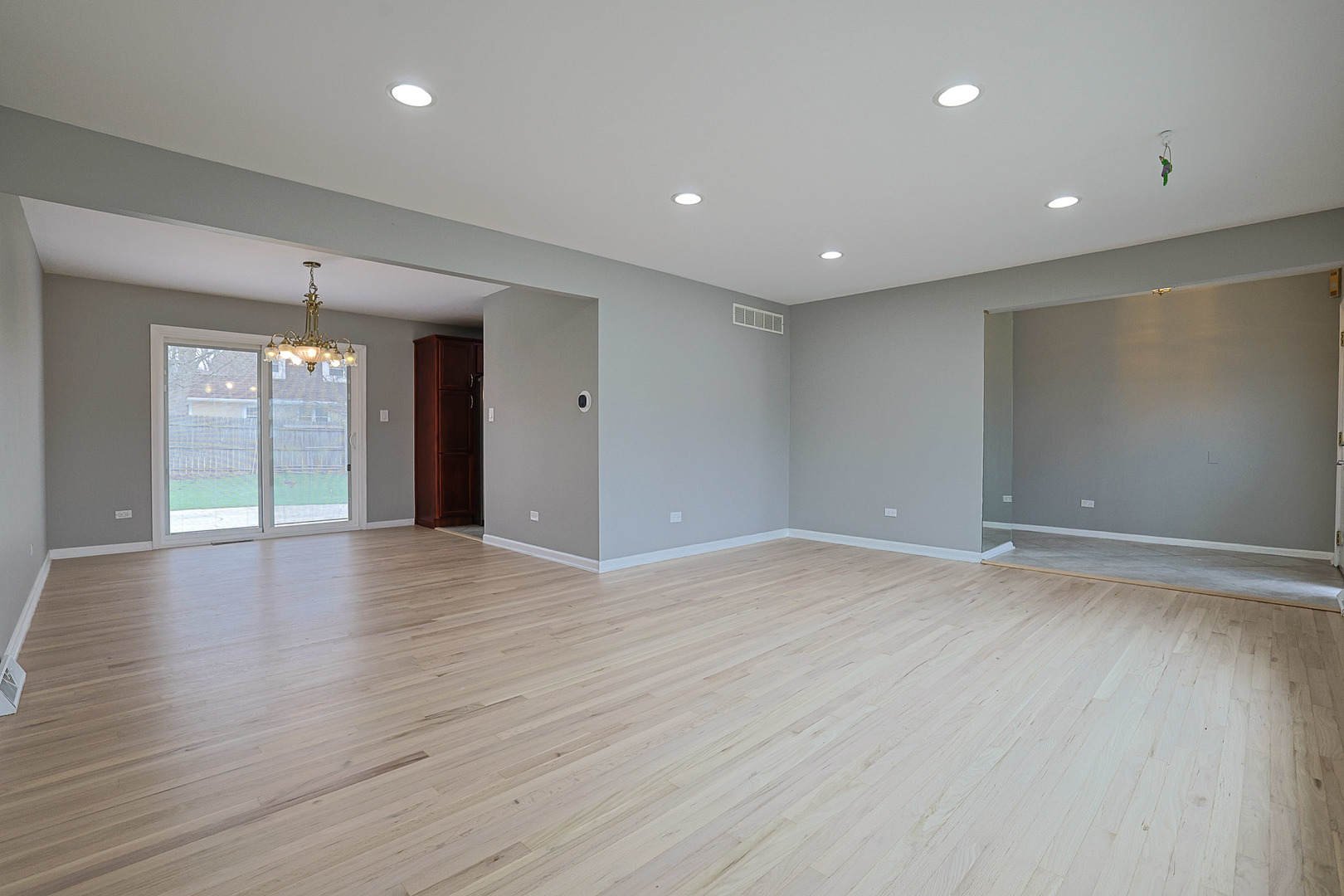 18W194 Claremont Drive Darien IL 60561